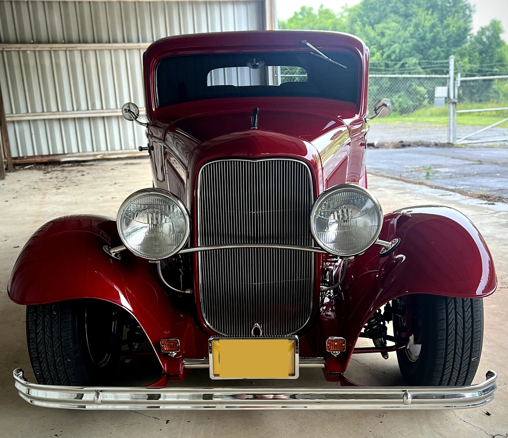 1932 Ford Deuce - View 4
