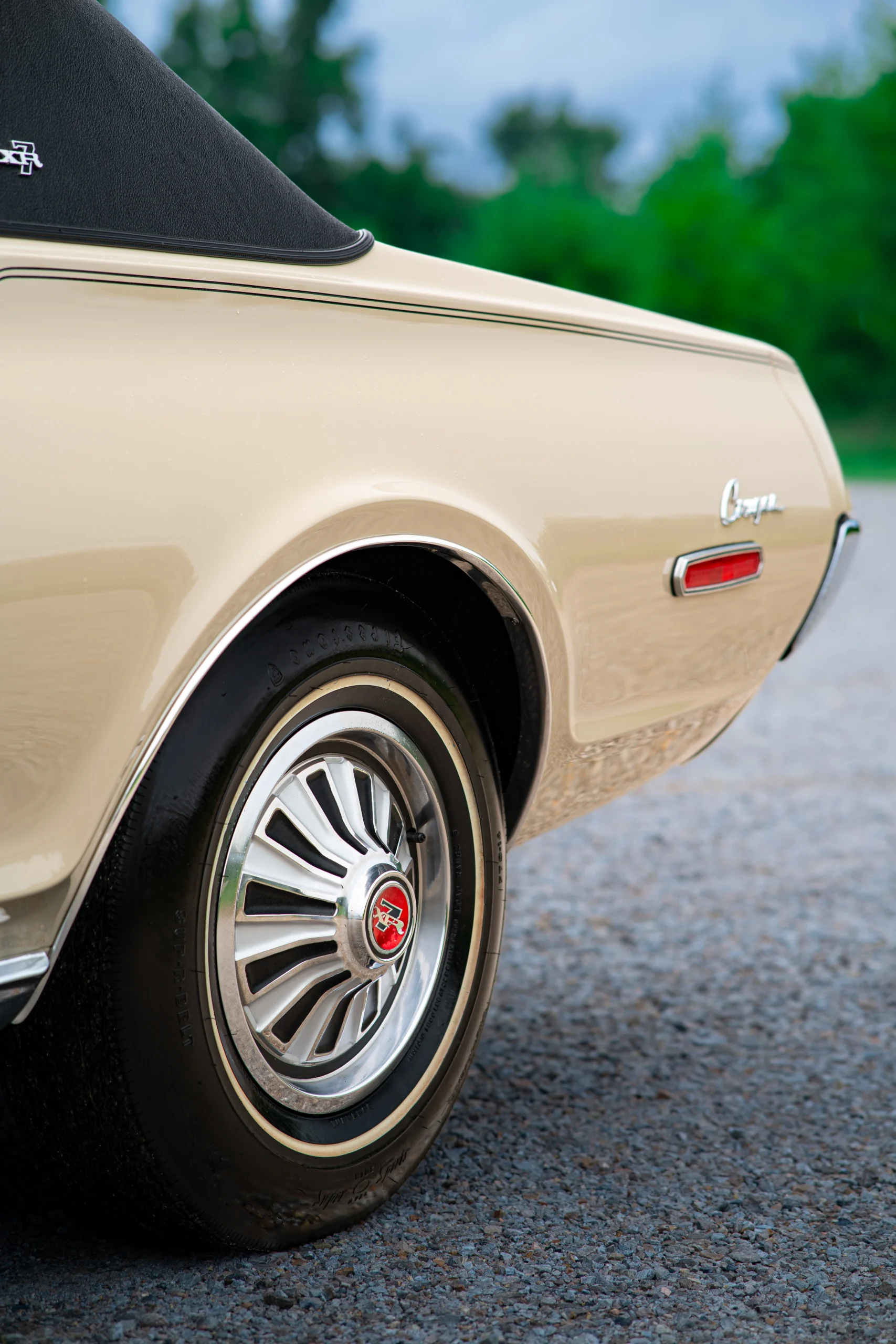 1968 Mercury Cougar XR7 - View 9